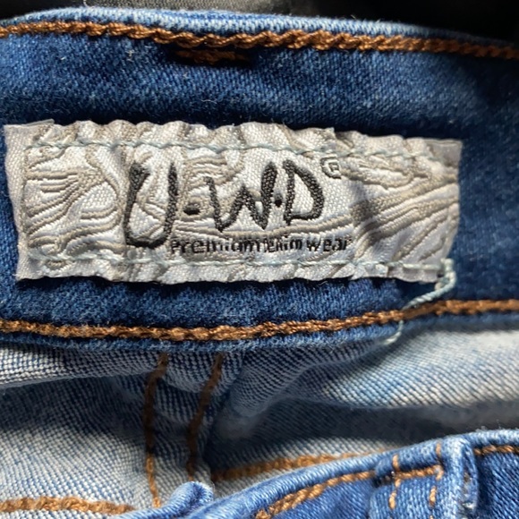 Blue Ripped Jeans - Picture 2 of 5